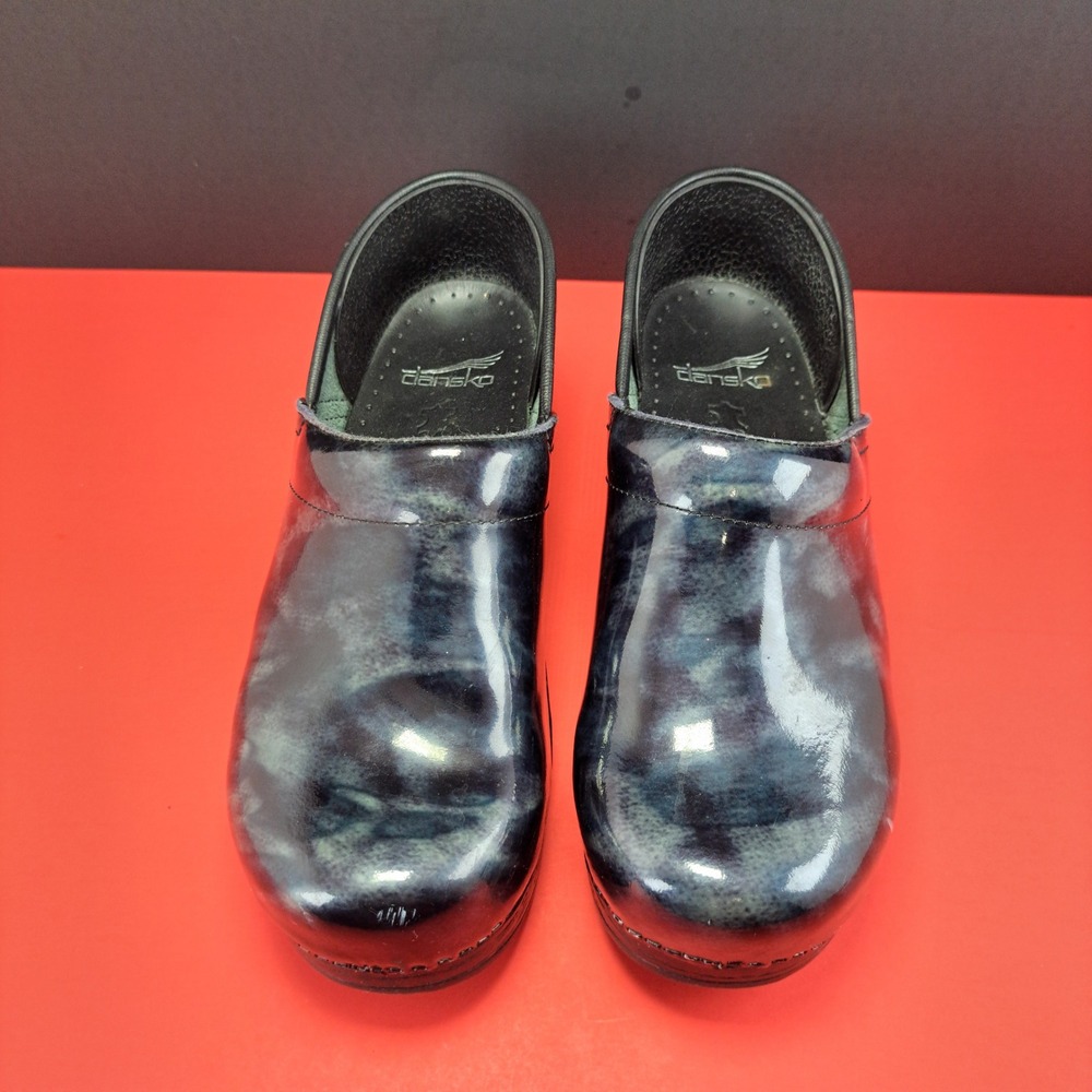 Dansko Professional Clog Womens 38 Blue Black Marble Patent Leather Comfort Good